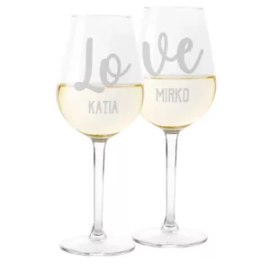 Calici da vino personalizzati con scritta love e nomi idea regalo per innamorati