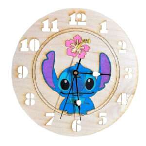 Orologio da parete in legno personalizzabile con immagine personaggio