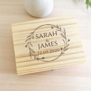 Scatola regalo gift box in legno personalizzabile idea regalo per innamorati - immagine 4