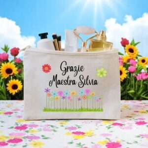 Pochette trousse personalizzabile con immagine e frase idea regalo maestra di fine anno scolastico - immagine 2