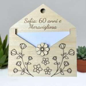 Busta porta buono regalo in legno personalizzata con nome o dedica idea regalo - immagine 3