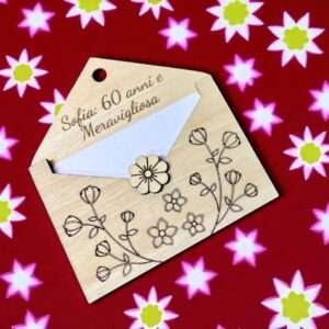 Busta porta buono regalo in legno personalizzata con nome o dedica idea regalo - immagine 2