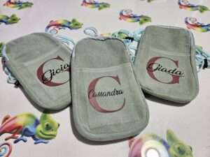 Porta cellulare da donna in velluto a coste personalizzato con nome - immagine 7