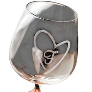 Calice da vino personalizzato con cuore e iniziale idea regalo elegante